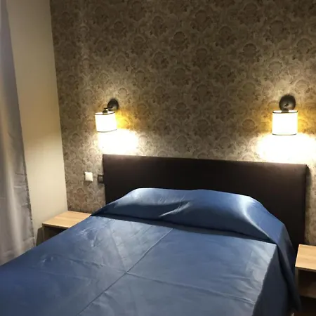 阿尔戈家庭酒店 2* 瓦爾納