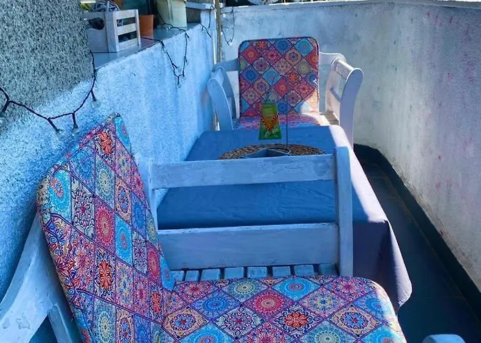 Hotel Family Argo Warna